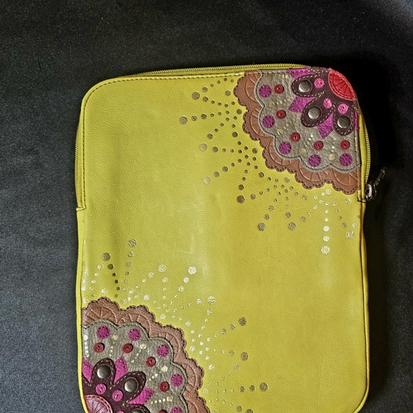 Accessories - Yellow and Brown Floral Tablet Case